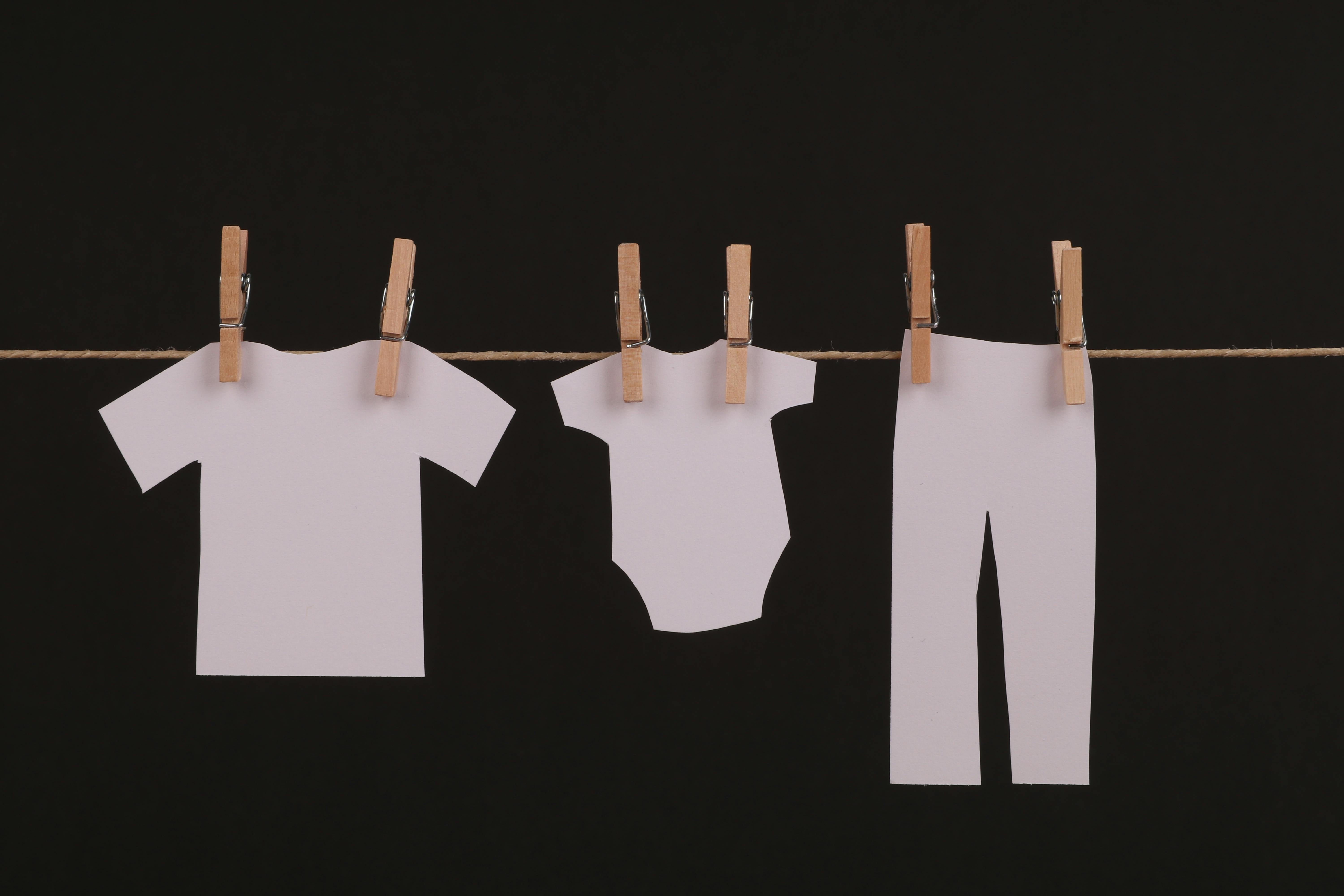 Calcetines, Pantuflas, Pantys y Ropa Interior