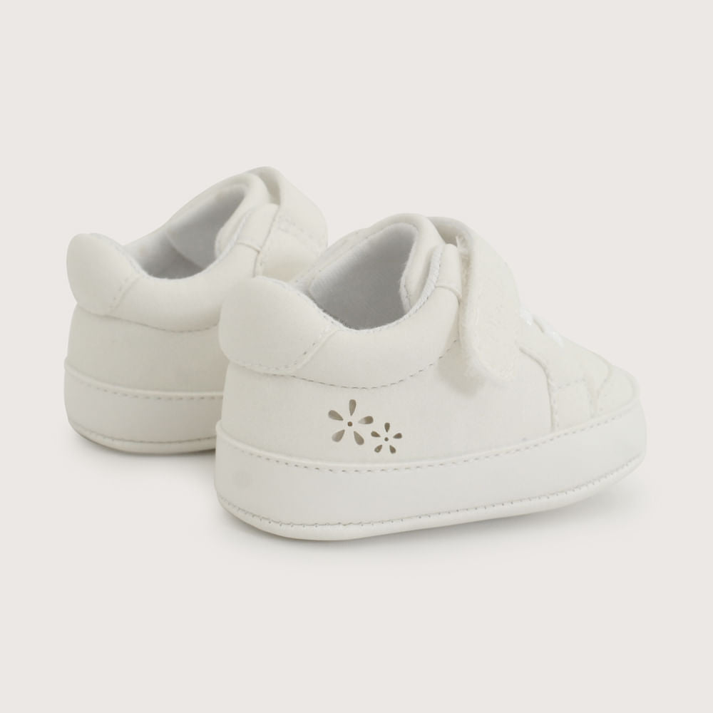 ZAPATILLA BEBE VELCRO Y CORDON ELASTICADO