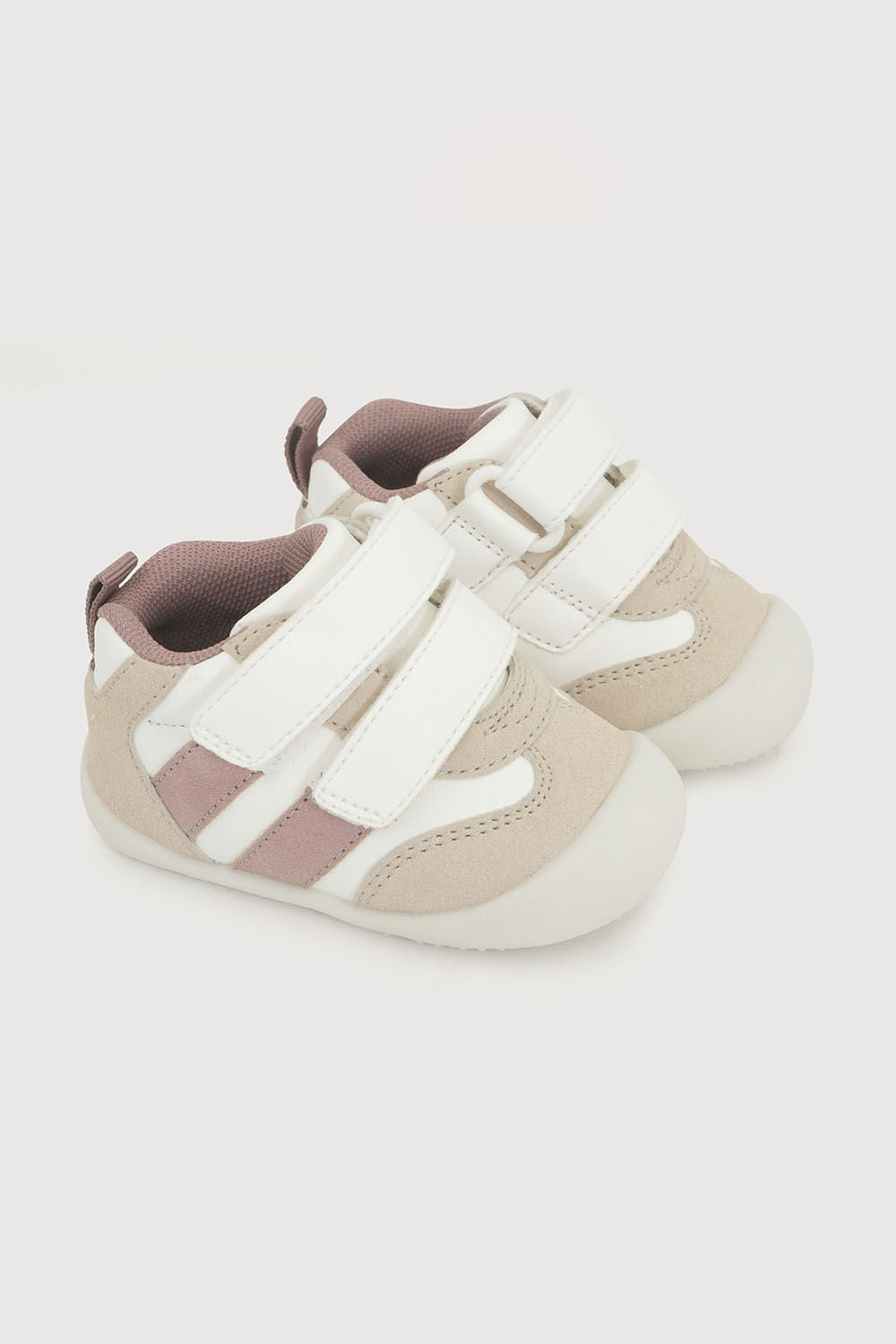 Zapatilla de Niña Dos Velcros Caña Baja Líneas