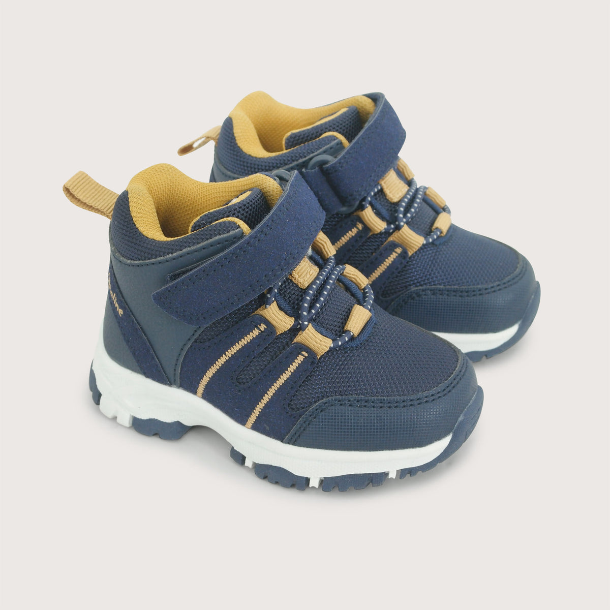 Botín Outdoor Velcro y Cordón Elasticado