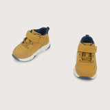 ZAPATILLA VELCRO Y CORDON ELASTICADO