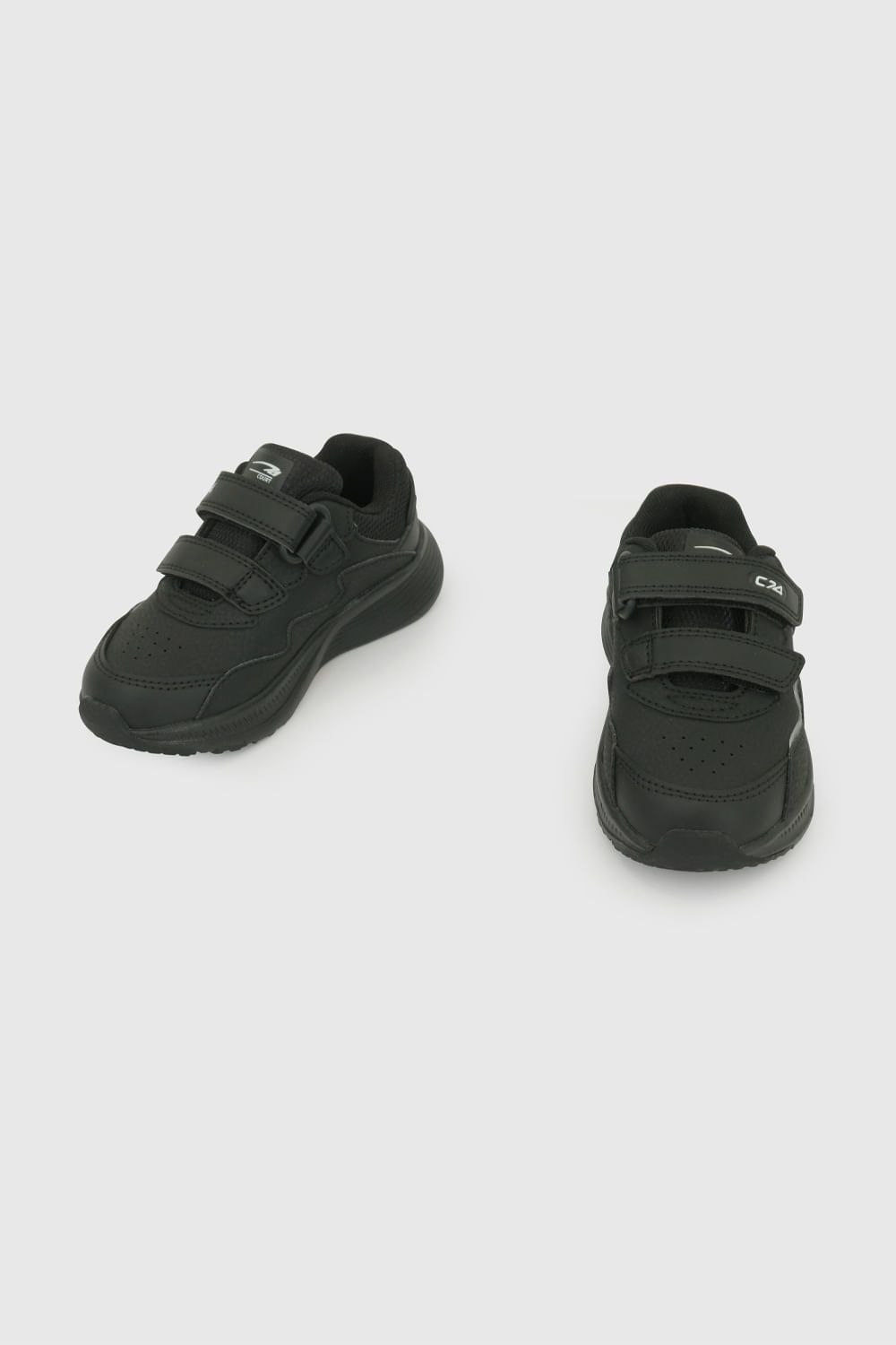 Zapatilla Negro C74
