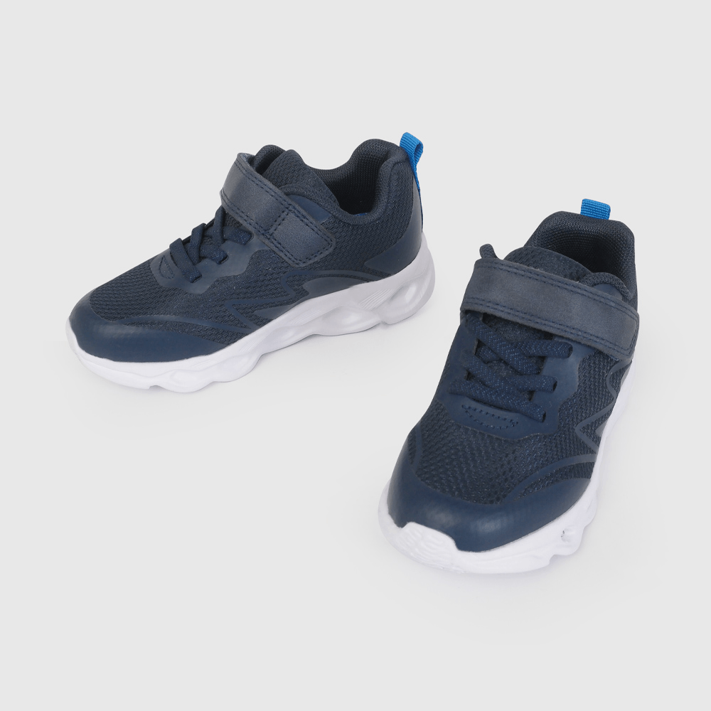 Zapatilla Luces Entry Price